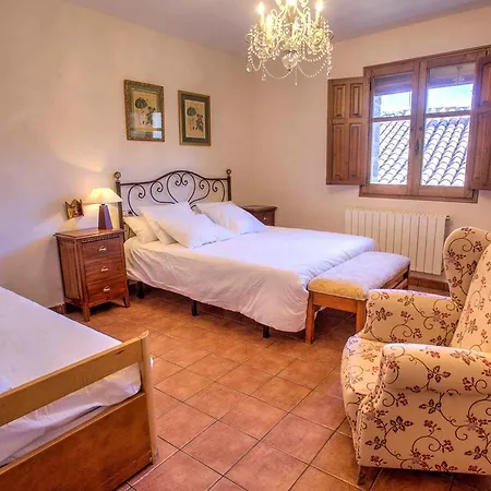 בית הארחה El Trebol De Mora *