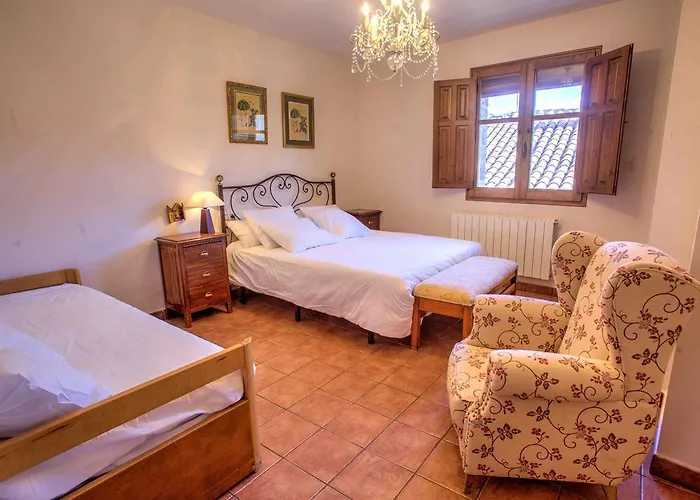 Pensión El Trebol De Mora *